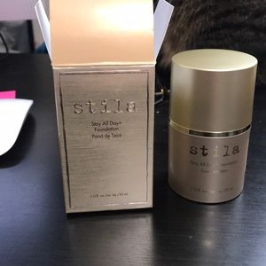 Stila Stay All Day Foundation